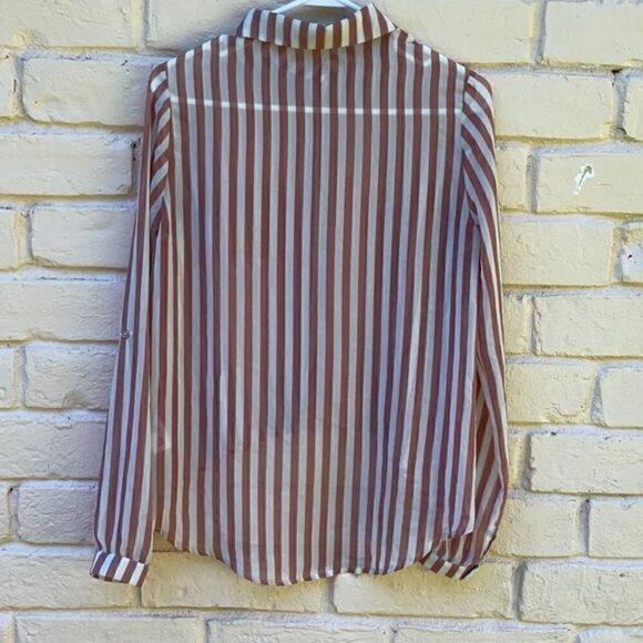 Take 50% OFF- FOREVER 21 women's long sleeved stripped shirt, Size-M - Picture 4 of 4